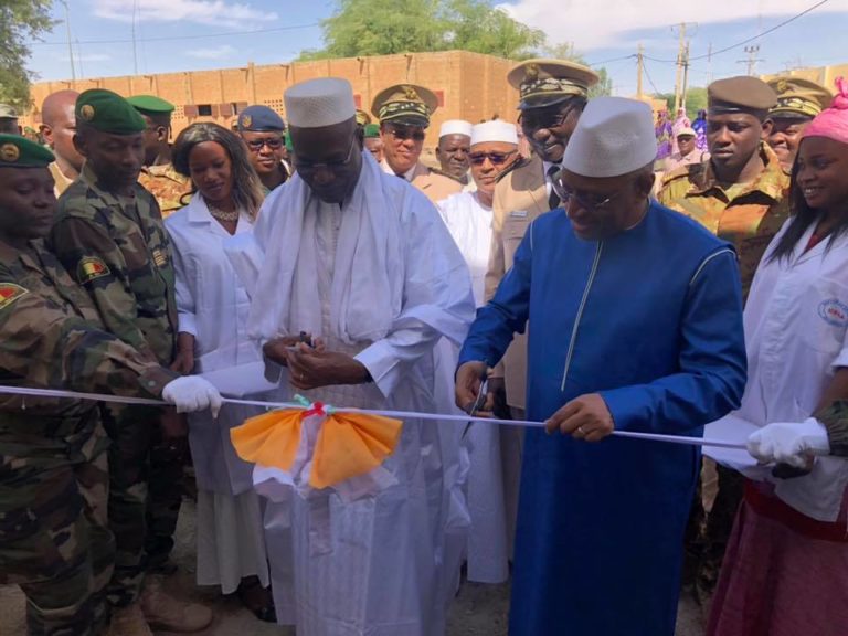 Soumeylou Boubèye Maïga inaugure extension infirmerie camp militaire Tombouctou