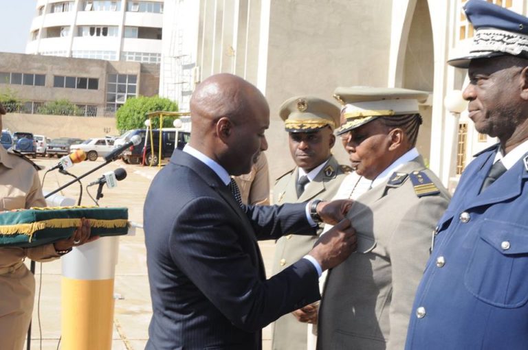 DECORATION MINISTERE SECURITE