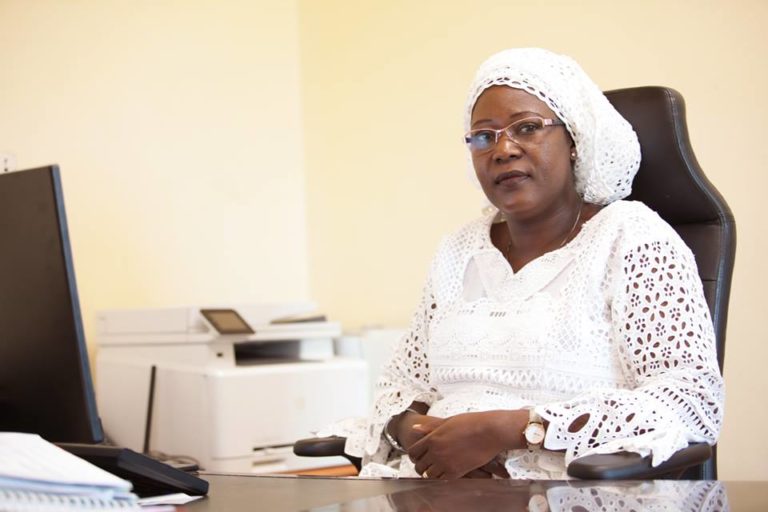 Madame TANGARA Néma GUINDO, Maître de Conférences, au poste de Secrétaire Général du Ministère des Maliens de l'Extérieur et de l'Intégration Africaine