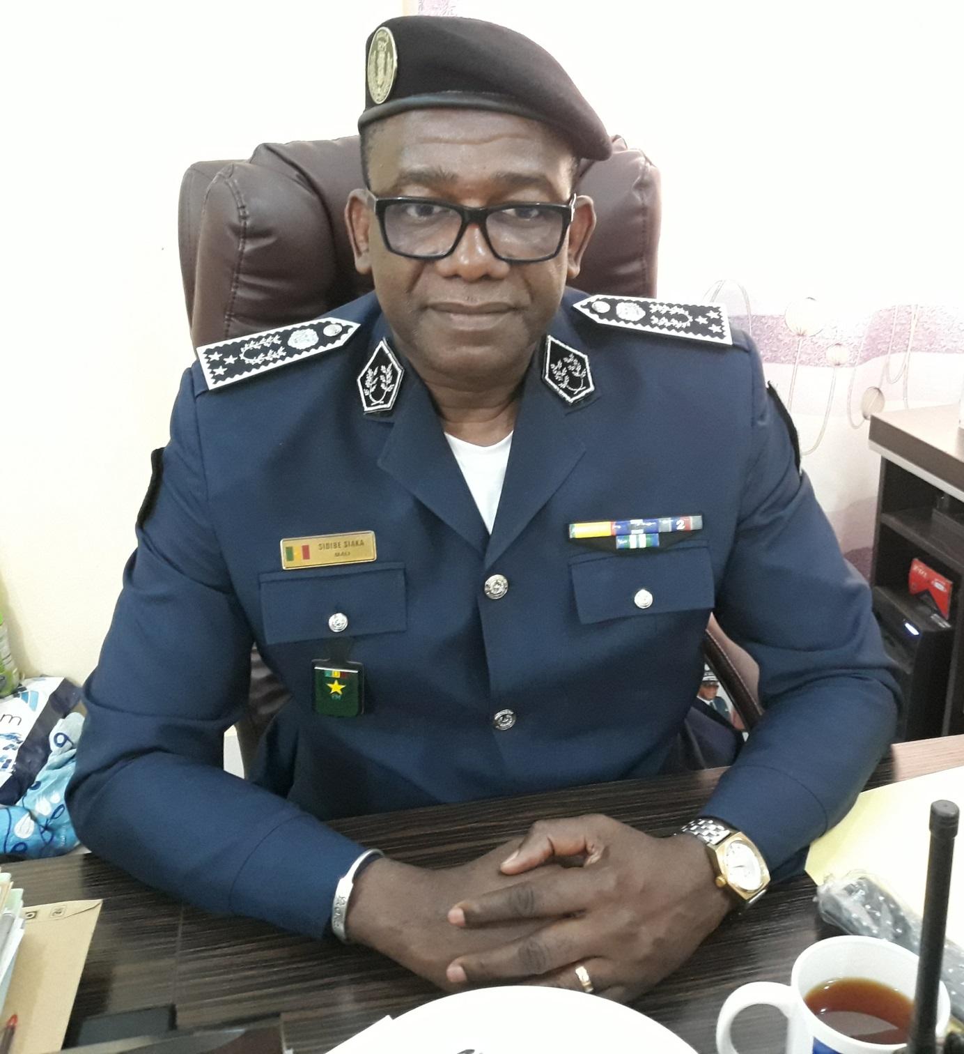 Siaka B. Sidibé -promu contrôleur général-police