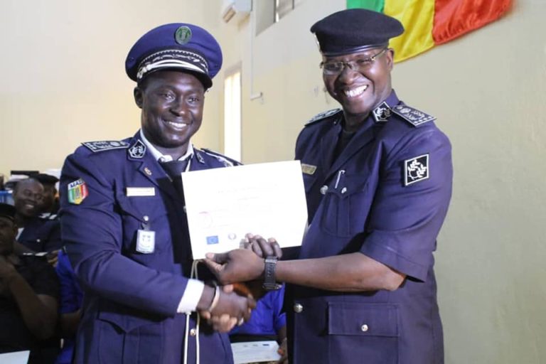 25 policiers école officiers cedeao