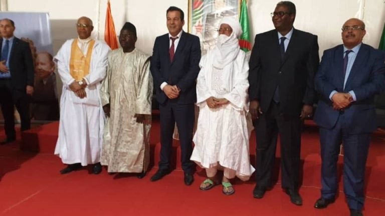 Alhassane Ag Hamed Moussa, ministre commerce-et délégation en Algérie