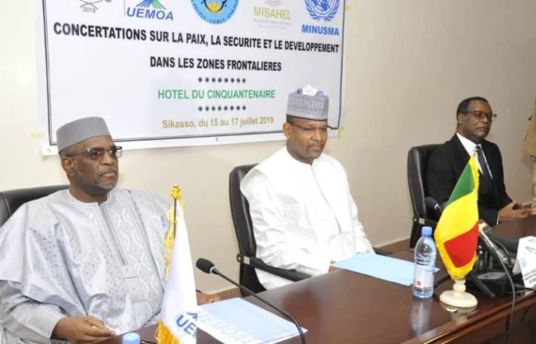 Concertations paix-sécurité-développement mali - Sikasso