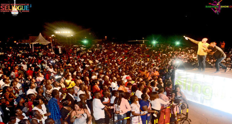 Deuil-National-et-festivités-culturelles-incompatibilité