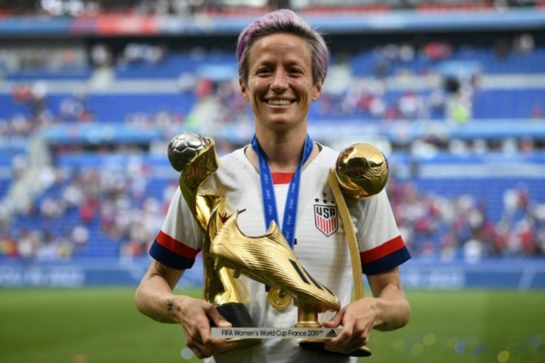megan-rapinoe-soulier-d-or-lors-de-la-victoire-en-finale-du-mondial-a-lyon-le-7-juillet