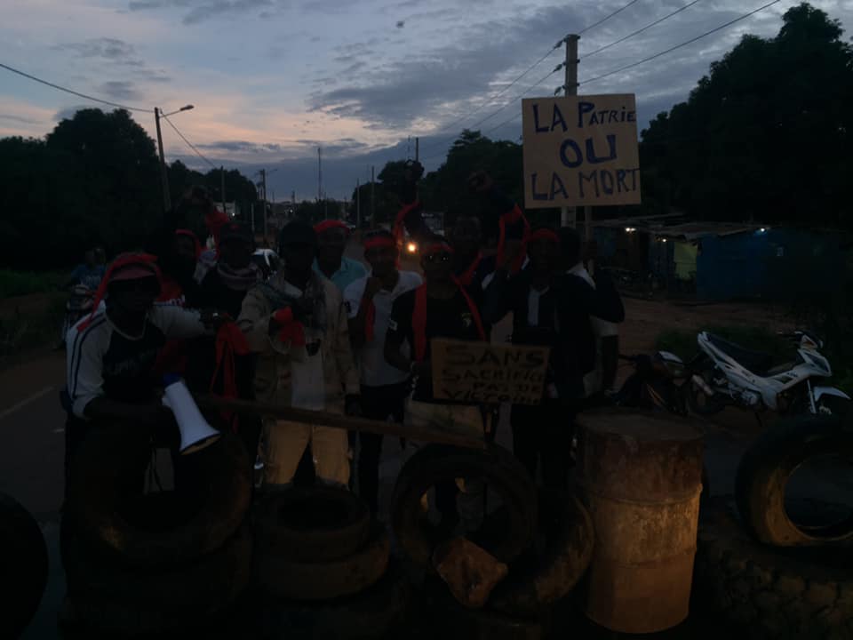 Route barricadée-Kati-jeunes-réhabilitation