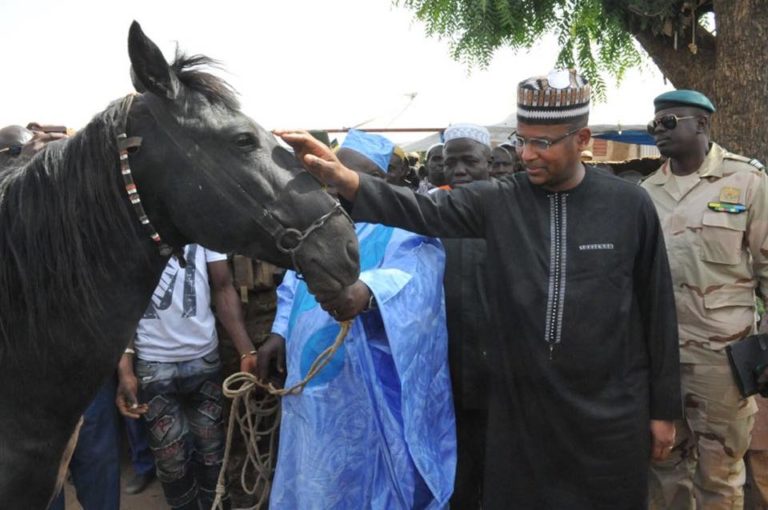 Dr Boubou Cissé-Pm à Diallassagou cercle Bankass-visite mopti