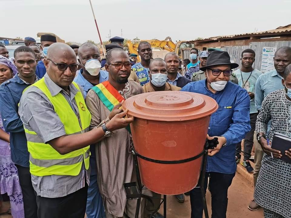 Ministre Ly vérifie -effectivité dispositif sanitaire Kouremalé_Coronavirus