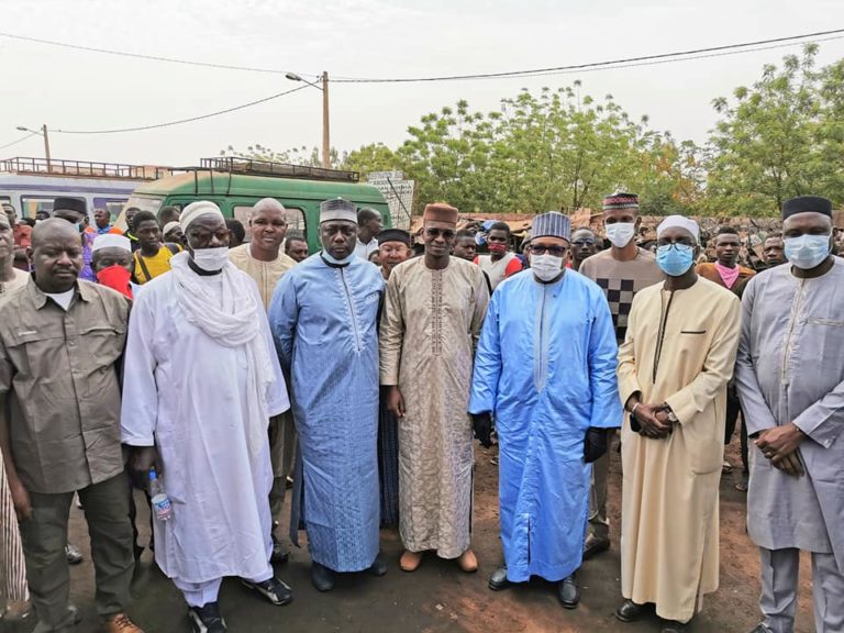 Visite Ministre Ly- gares routières Bamako_coronavirus