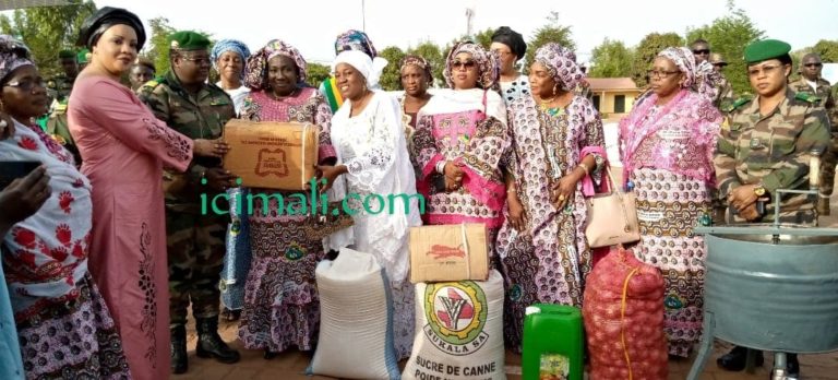Vivres et non-vivres aux femmes veuves des camps Bamako