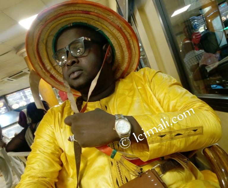 Yaya Dramé- Grand Griot peulh et artiste chanteur