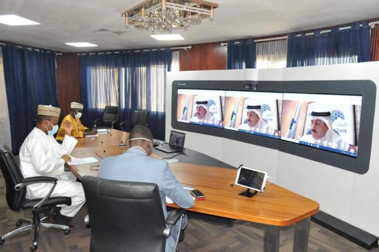 vidéocnférence Gouvernement-BID_covid19