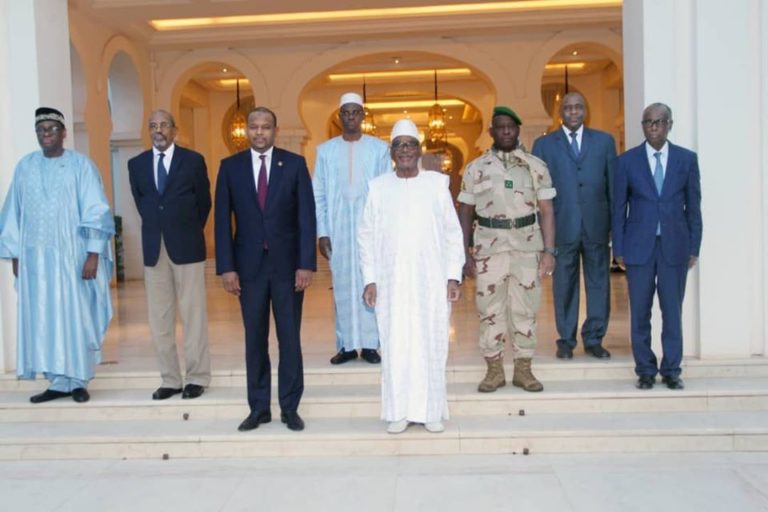 Conseil ministre-mini gouvernement Boubou Cissé 2