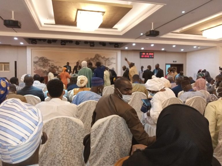 Pro-juntes et M5-RFP-frôlent affrontement-charte transition