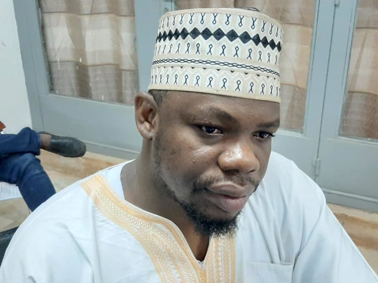 Oumarou Diarra -imam M5-RFP