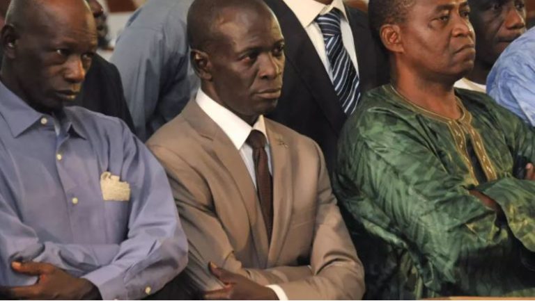 Amadou Aya Sanogo et coaccusés -Affaires béréts rouges tués-Mali