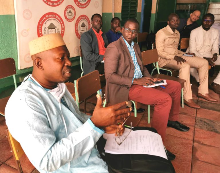 Collectif -Vers une communauté de l’espoir Mali