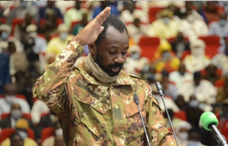 colonel-Assimi-Goita-prete-serment