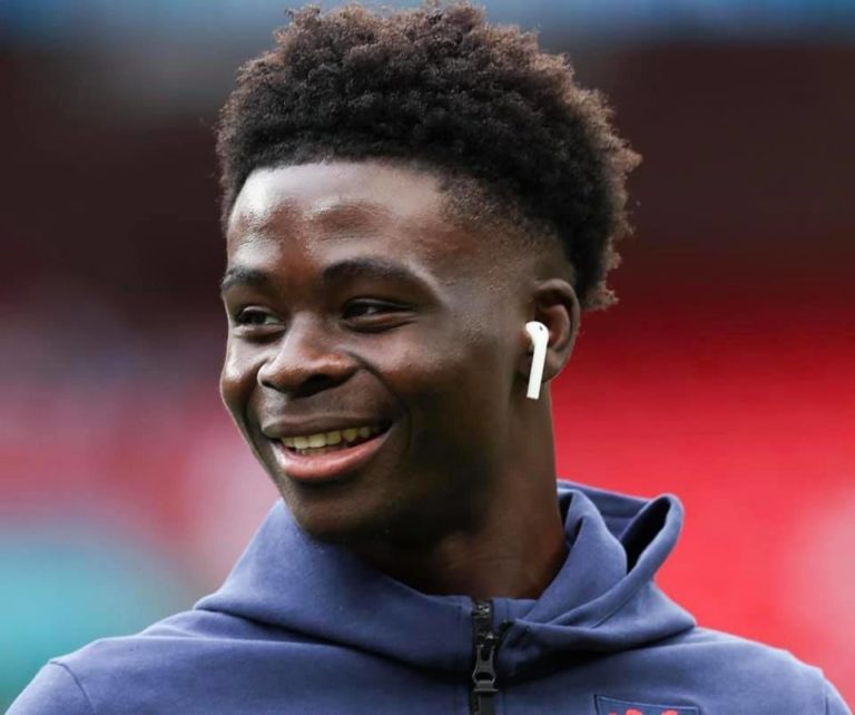 Bukayo Saka-joueur fooballeur