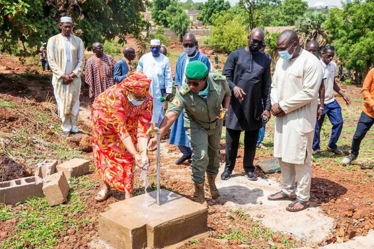 Forage-réalisé par Assimi GoIta