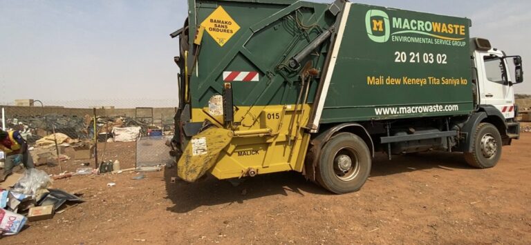 groupe Macro Waste-ramassage ordures- environnement