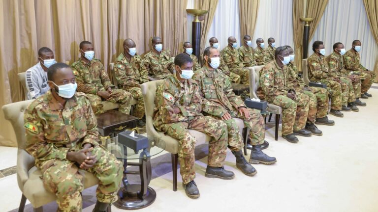 17 militaires maliens libérés -Mali