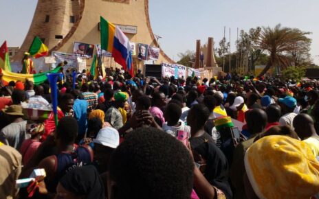 Manifestation contre France-Tour d'Afrique
