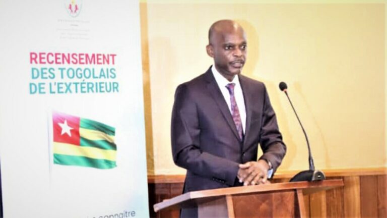 Pr Rober Dussey-ministre -affaire étrangère togo