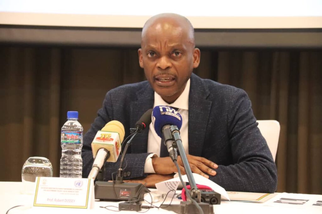 Pr Rober Dussey-ministre affaire étrangère togo