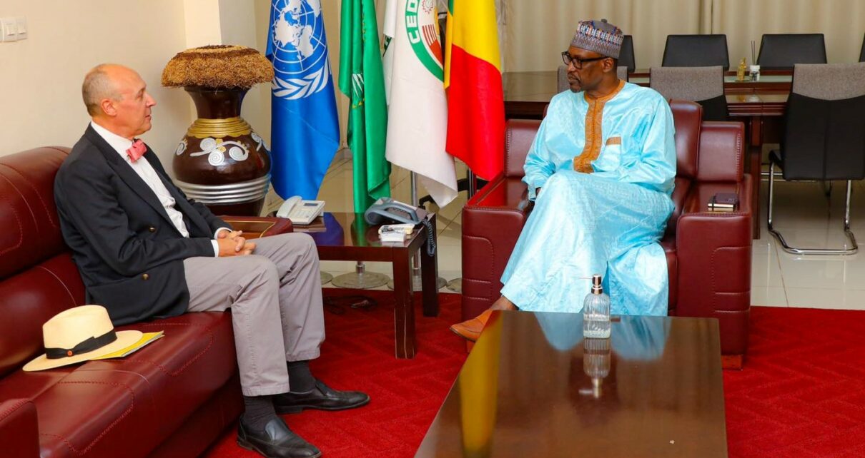 Abdoulaye Diop-Ministre des Affaires étrangères et de la Coopération internationale_ Dietrich Pohl- Ambassadeur de la République fédérale d'Allemagne au Mali