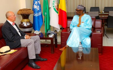 Abdoulaye Diop-Ministre des Affaires étrangères et de la Coopération internationale_ Dietrich Pohl- Ambassadeur de la République fédérale d'Allemagne au Mali