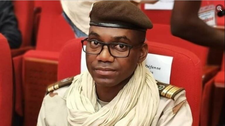 Colonel Sadio Camara-ministre de la Défense et des Anciens Combattants