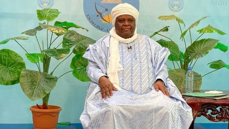 Mahmoud OULD MOHAMED-Ministre de l'Industrie et du Commerce