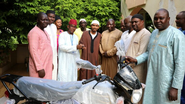 𝗜𝗡𝗣𝗦 𝗞𝗔𝗬𝗘𝗦-𝗥𝗘𝗠𝗜𝗦𝗘 𝗗𝗘 𝗖𝗟𝗘𝗙𝗦 𝗔 𝗟'𝗔𝗚𝗘𝗡𝗧 𝗗𝗘 𝗟𝗜𝗔𝗜𝗦𝗢𝗡 𝗕𝗼𝘂𝗰𝗮𝗱𝗮𝗿𝘆 𝗧𝗥𝗔𝗢𝗥É