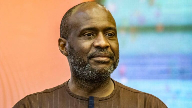 Moussa Mara : « La multiplication des frondes et l’adoption d’une posture agressive vis-à-vis de l’extérieur sont contre productives pour notre pays »