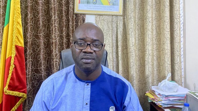 A la tête de l’AS police depuis 4 ans, le commissaire divisionnaire Abdoulaye Oumbanga a su mettre en valeur les talents de l’association pluridisciplinaire. Ce qui les a conduits à rafler des trophées nationaux dans plusieurs disciplines.