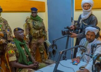 Après une décennie de silence dans la région Kidal, la station régionale de l’office de radio et de la télévision du Mali (ORTM) a désormais recommencer à émettre sur sa fréquence habituelle 97.5 FM dans la dite région.