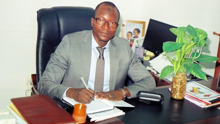 Dans notre dernière parution, la dissolution du PSDA fut abordée. Si le permanent avait fait la langue de bois par mesure de prudence, le président du parti s'est confié au Soft sans langue de bois.