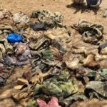 Le bilan de cette mission s’est soldé par l’interpellation de douze (12) terroristes, et de matériels saisis à savoir « une mitrailleuse (01) PKM, deux (02) Ak47, un (01) fusil de chasse, vingt-quatre (24) chargeurs Ak47, des maillons PKM, plusieurs munitions en vrac, cinq (05) grenades, deux (02) téléphones satellitaires de marque Iridium avec deux (02) chargeurs, plusieurs tenues et rangers militaires et autres objets divers ».