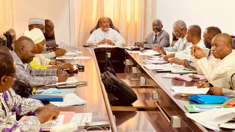 La réunion mensuelle de management du Dispositif National de Sécurité Alimentaire de ce jeudi 13 avril 2023 évalue les activités menées au cours du mois de février et de mars 2023 et de planifier des activités des mois d’avril et mai afin de fixer les objectifs et les perspectives.