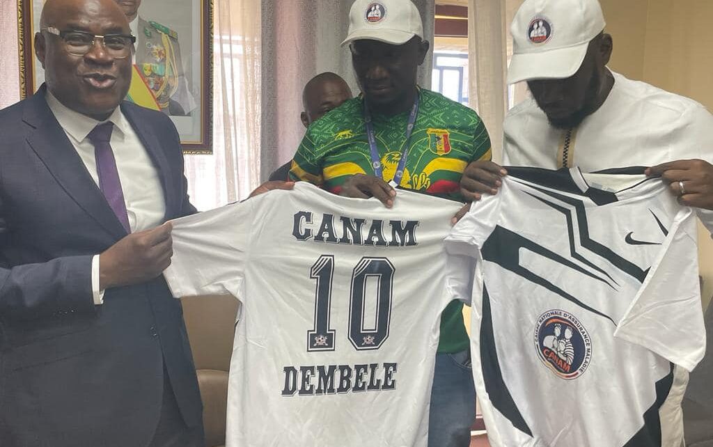 C’était contre l'équipe des Aéroports du Mali au stade Ouenzzin Coulibaly de Bamako. Le match s’est soldé par la victoire de la CANAM sur un score de un but à zéro.
