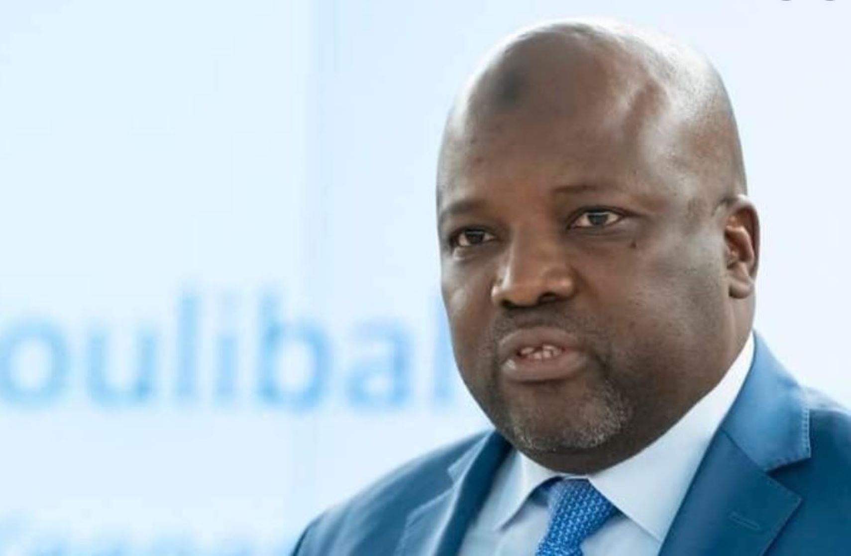 Le véritable patriotisme exige que nous défendions nos institutions, que nous protégions la vie humaine et que nous recherchions la vérité, quelles que soient les circonstances. Seul cet engagement envers la justice et la transparence peut garantir une paix durable. La nécessité d'une enquête indépendante n'est donc pas une option, mais une obligation morale et patriotique.