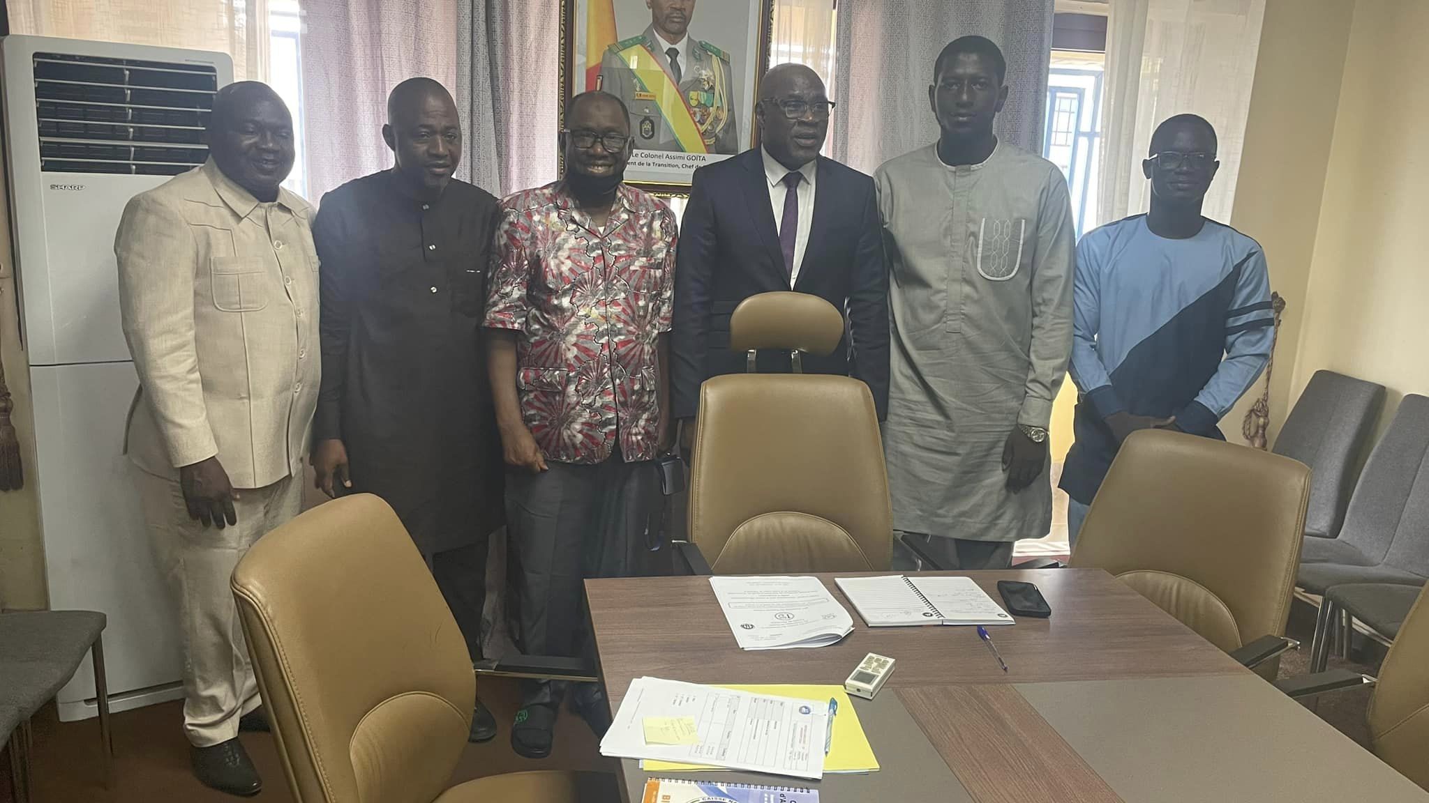 L’opportunité était donnée au président Issa Tiékon DIABATE et deux membres de son équipe de faire part au premier responsable de la CANAM de la tenue, du 12 au 23 juillet prochain, des festivités de sortie de ladite promotion.