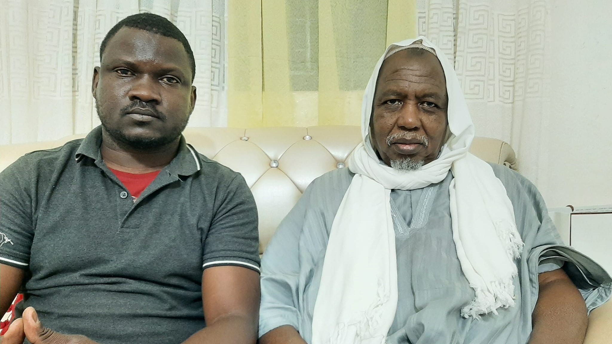 Le CDM souligne que le comportement de M. N'Dounga Maïga est préoccupant et pourrait entraver le bon déroulement de la Transition. Alors qu'il est censé être au service de l'État, il aurait plutôt affiché publiquement son soutien au leader politique Mahmoud Dicko, connu pour être en opposition ouverte avec les autorités panafricanistes du pays.