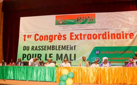 Le Rassemblement Pour le Mali (RPM), parti politique dirigé par Dr Bokary Treta, s’apprête à organiser son tout premier Congrès Extraordinaire, ce samedi 26 et dimanche 27 août 2023 au CICB. Cette annonce qui a suscité des réactions diverses au sein du parti, reflète les enjeux et les perspectives, et marque un tournant crucial pour l’avenir du parti