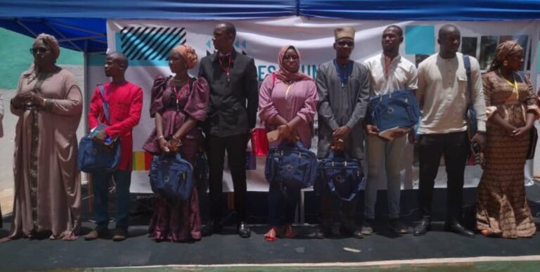 L'année 2023 inaugure une nouvelle phase de programmation pour les initiatives de l'Union européenne au Mali. Des discussions sont en cours entre l'UE et les autorités maliennes en vue d'un soutien financier de l'ordre de 62,3 milliards de FCFA en faveur des populations.