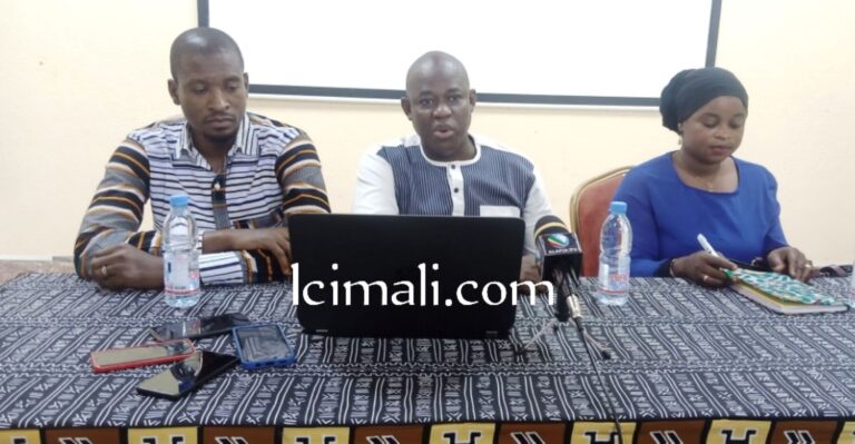 Derrière l’étiquette de « dictateur » que d’aucuns collent au feu Président Moussa Traoré, M. Oumar Koné se demande s’il n’y a pas autre dessein. « Il faut chercher la vérité et briser les préjugés. Il faut que le citoyen détienne la réalité du pays », a-t-il fait savoir.