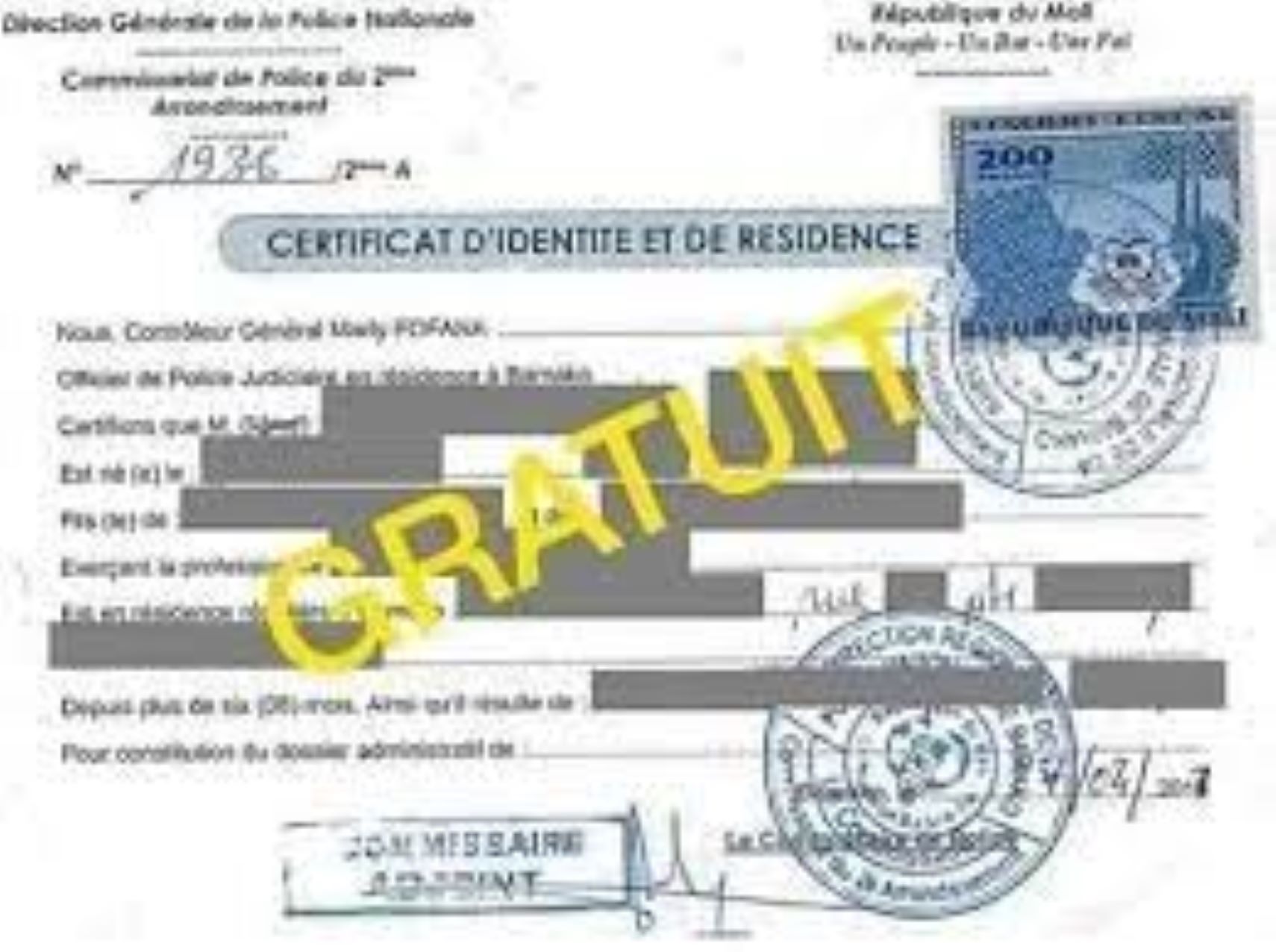 Depuis l'annonce du recrutement de volontaires au sein des forces armées maliennes par le ministère de tutelle, une course aux documents administratifs a commencé. Cependant, de nombreuses voix s'élèvent parmi les postulants pour dénoncer les prix élevés et les difficultés rencontrées dans l'obtention des documents requis pour le recrutement.