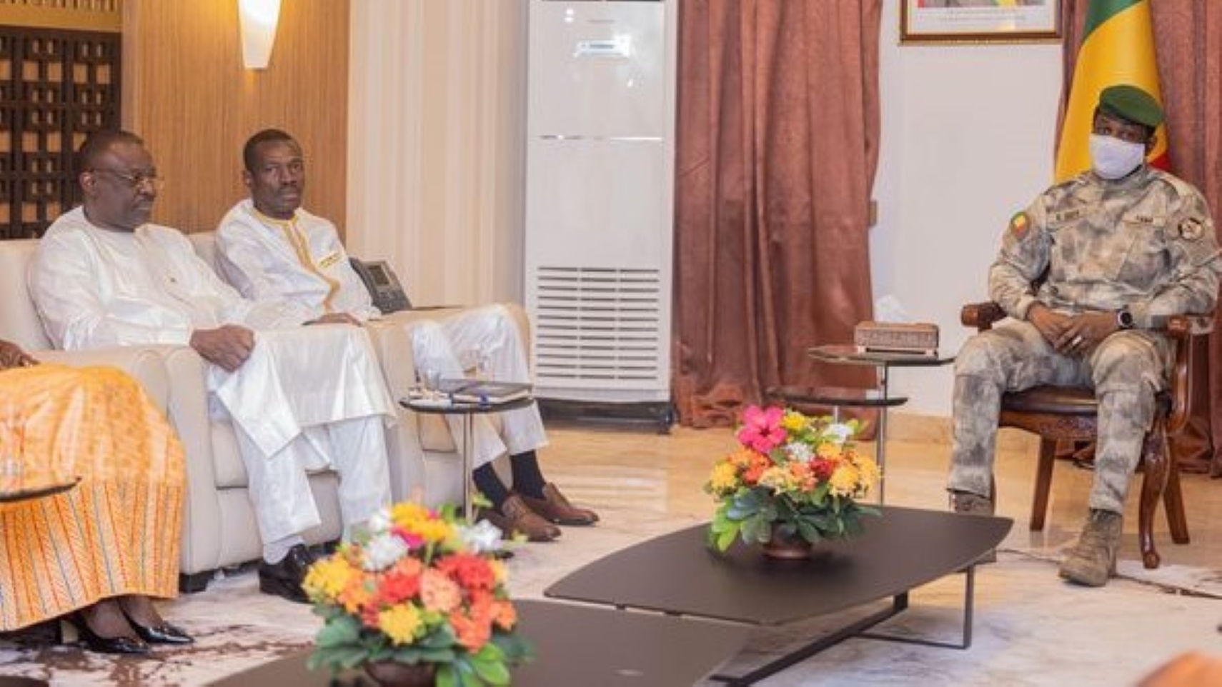 Selon Lalya Kamara, l'Afrique est un continent vulnérable qui n'est pourtant pas responsable des émissions de gaz à effet de serre provenant d'autres pays. Elle appelle à placer la résolution des problèmes climatiques au cœur des politiques de développement. « Nous devons parler d'une seule voix afin de porter haut les préoccupations du Sahel et trouver, avec le reste du monde, les moyens de résoudre ce problème climatique qui aura des répercussions sur la paix et la sécurité », a-t-elle conclu.