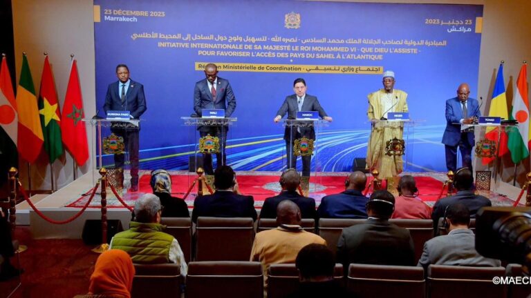 Cette initiative promet d'ouvrir de nouvelles opportunités pour la transformation économique de la région du Sahel en favorisant la connectivité régionale, les flux commerciaux et la prospérité partagée.